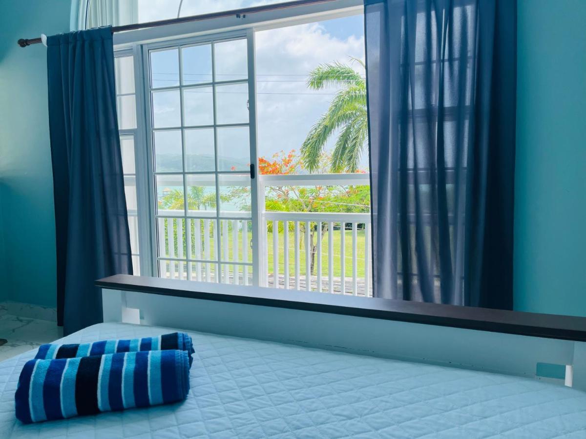 Luxury Apartments And Rooms,The Lagoons Montego Bay Dış mekan fotoğraf
