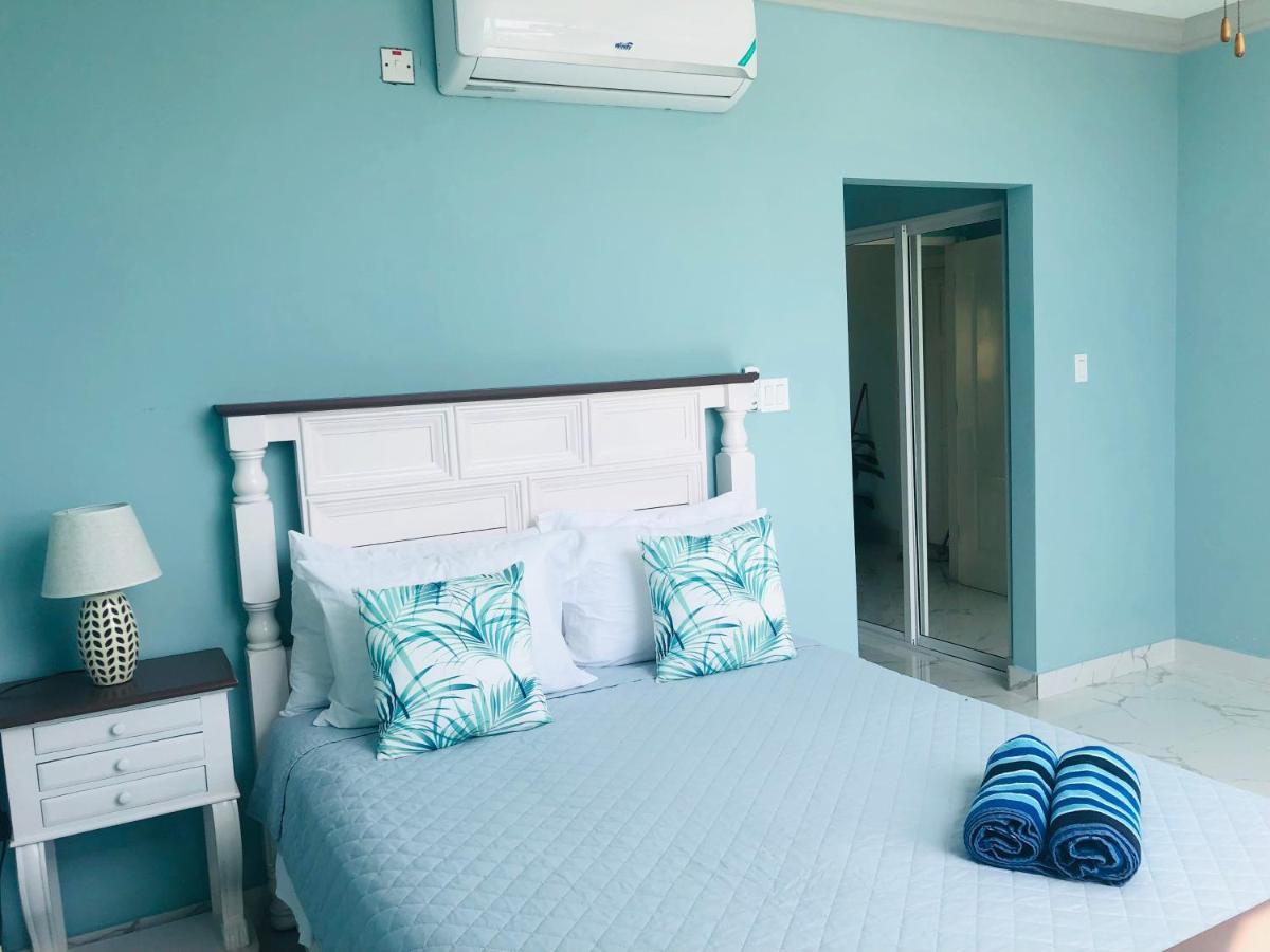 Luxury Apartments And Rooms,The Lagoons Montego Bay Dış mekan fotoğraf
