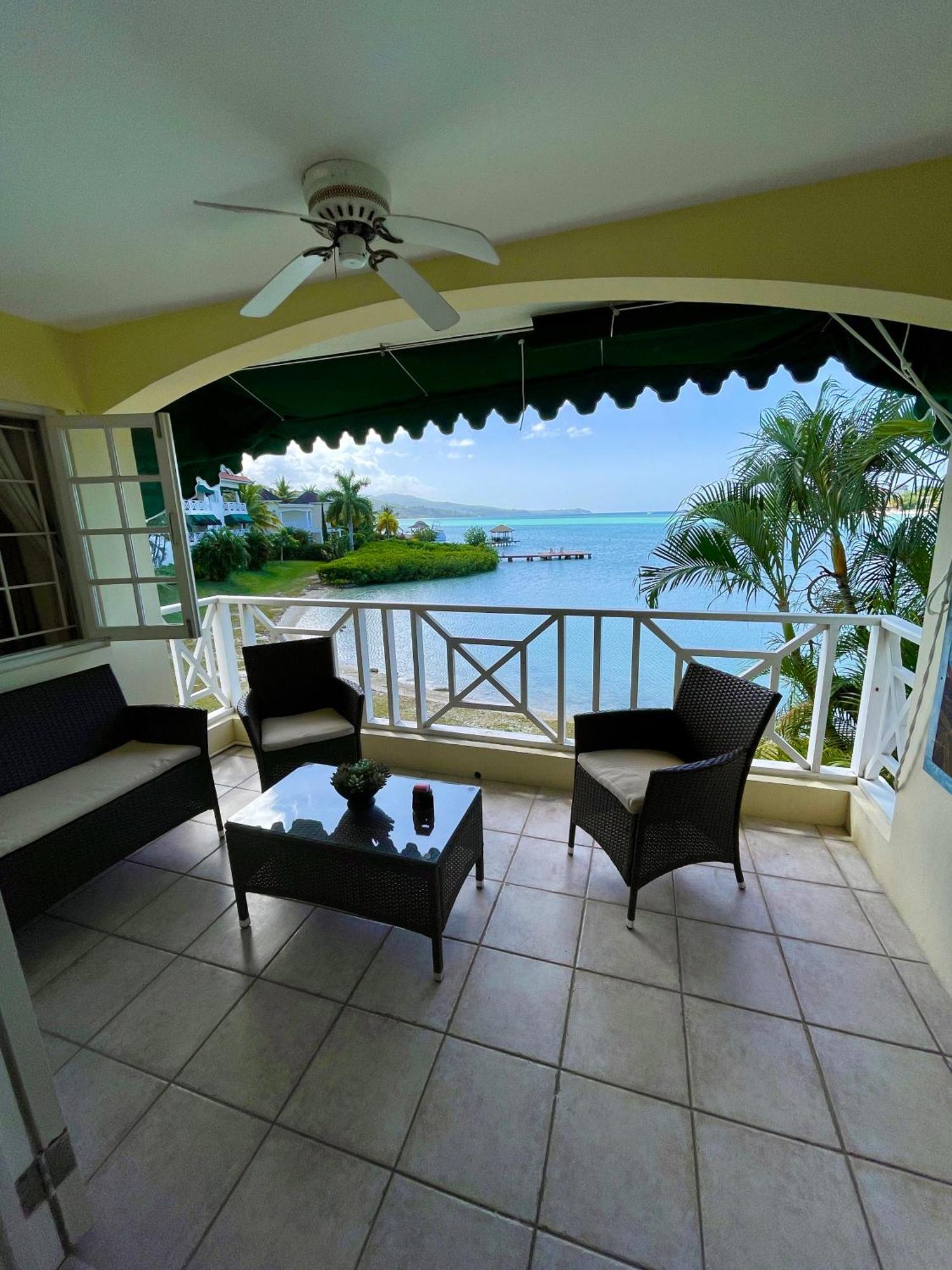 Luxury Apartments And Rooms,The Lagoons Montego Bay Dış mekan fotoğraf