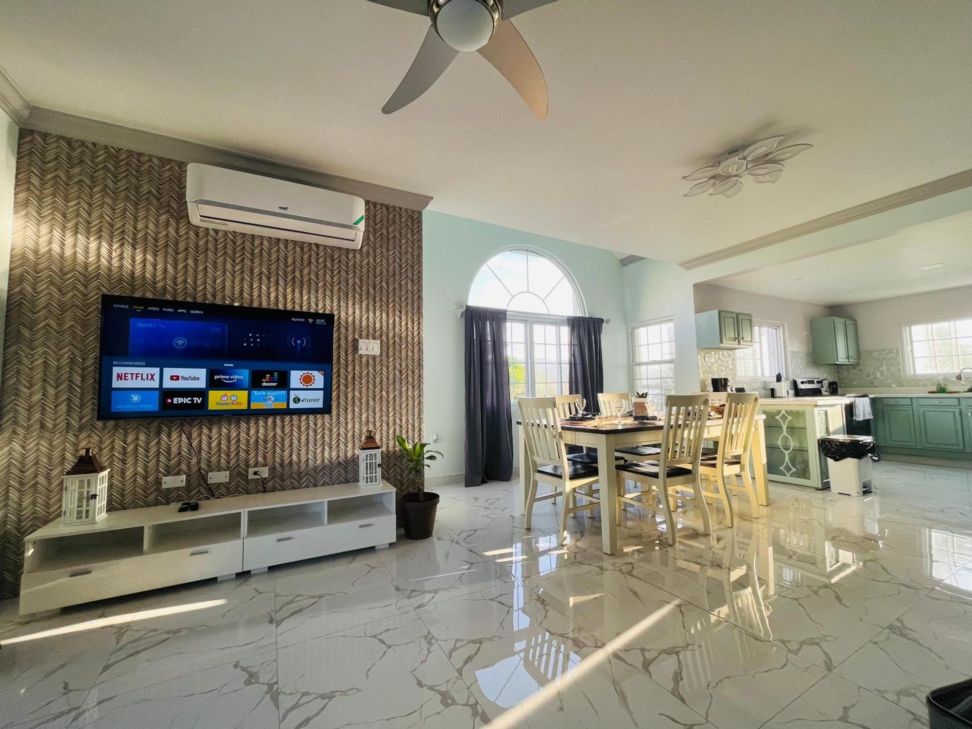 Luxury Apartments And Rooms,The Lagoons Montego Bay Dış mekan fotoğraf