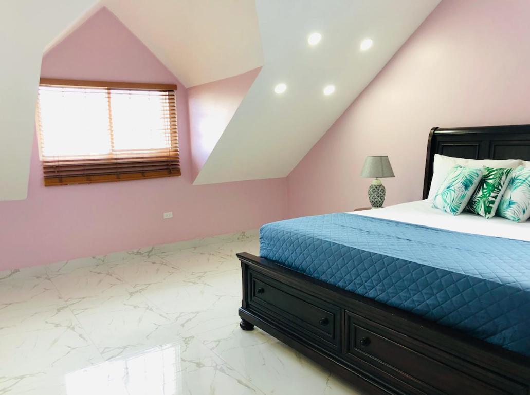 Luxury Apartments And Rooms,The Lagoons Montego Bay Dış mekan fotoğraf