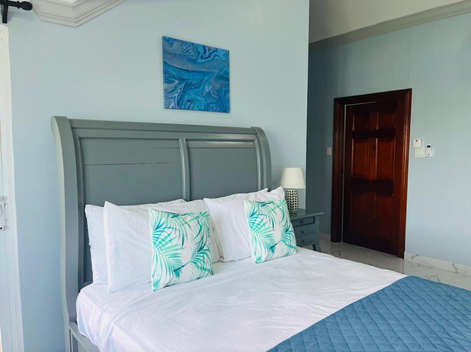 Luxury Apartments And Rooms,The Lagoons Montego Bay Dış mekan fotoğraf